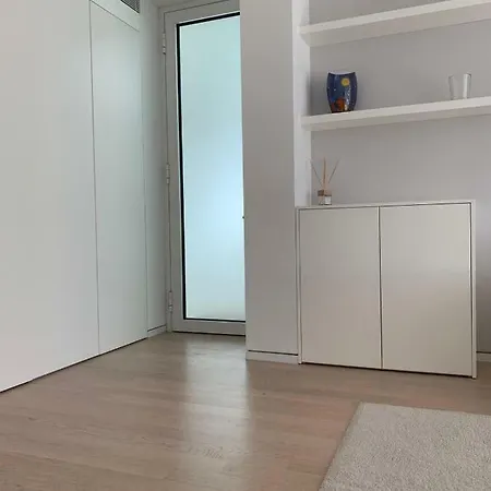 The Beach House By Richard Meier